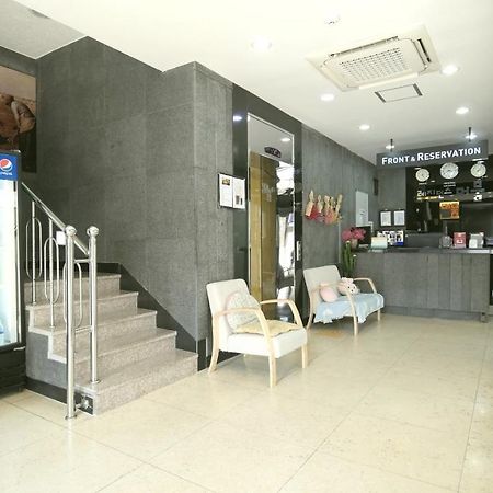 בוסאן Residence Mumum Hotel מראה חיצוני תמונה