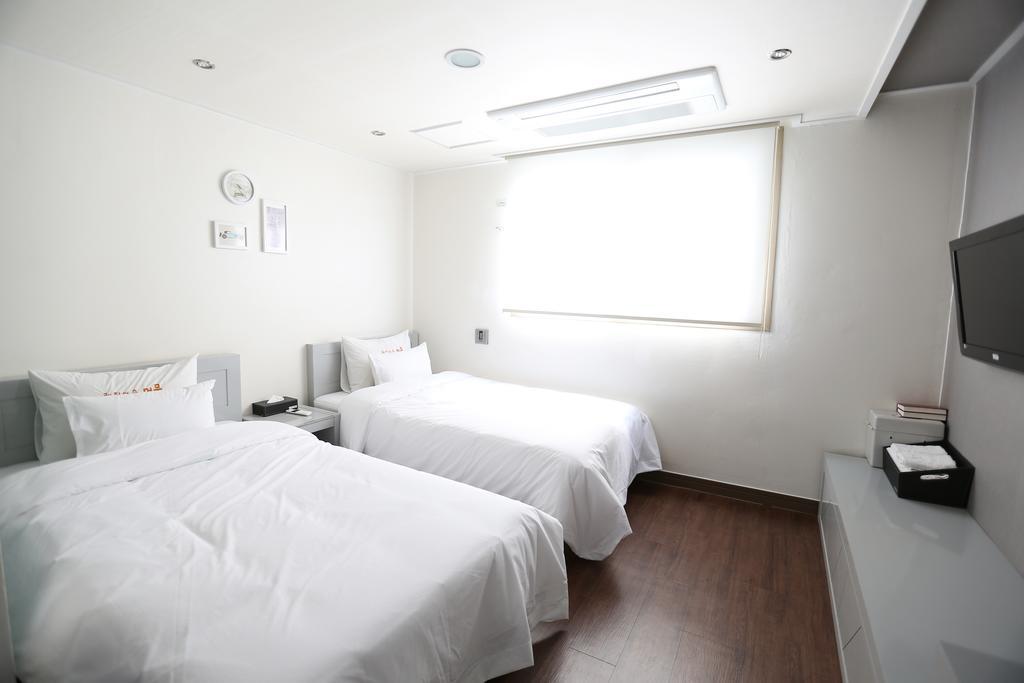 בוסאן Residence Mumum Hotel מראה חיצוני תמונה