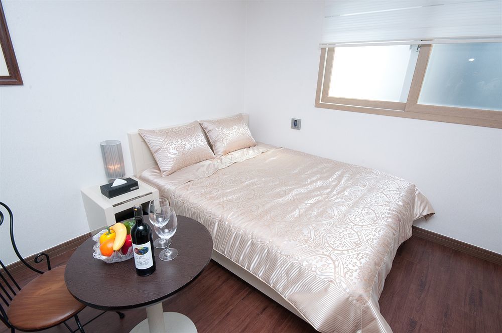 בוסאן Residence Mumum Hotel מראה חיצוני תמונה