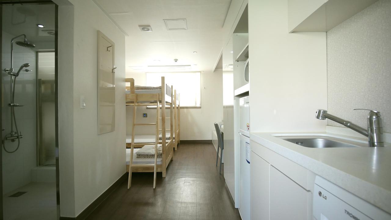 בוסאן Residence Mumum Hotel מראה חיצוני תמונה